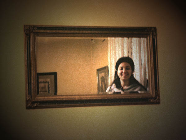 AH Mirror1